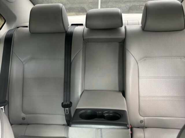 Сірий Фольксваген Пассат, об'ємом двигуна 0 л та пробігом 123 тис. км за 13700 $, фото 15 на Automoto.ua