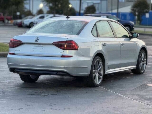 Сірий Фольксваген Пассат, об'ємом двигуна 2 л та пробігом 46 тис. км за 8900 $, фото 6 на Automoto.ua