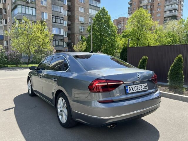 Серый Фольксваген Пассат, объемом двигателя 2 л и пробегом 100 тыс. км за 15700 $, фото 3 на Automoto.ua