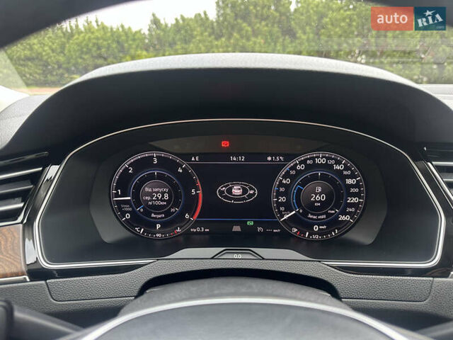 Серый Фольксваген Пассат, объемом двигателя 1.97 л и пробегом 153 тыс. км за 25999 $, фото 24 на Automoto.ua