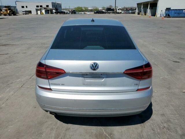 Серый Фольксваген Пассат, объемом двигателя 2 л и пробегом 58 тыс. км за 9900 $, фото 4 на Automoto.ua