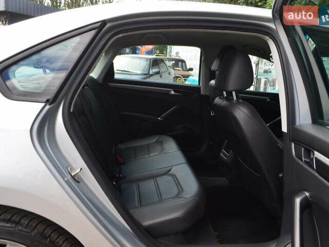 Серый Фольксваген Пассат, объемом двигателя 2 л и пробегом 48 тыс. км за 16900 $, фото 17 на Automoto.ua