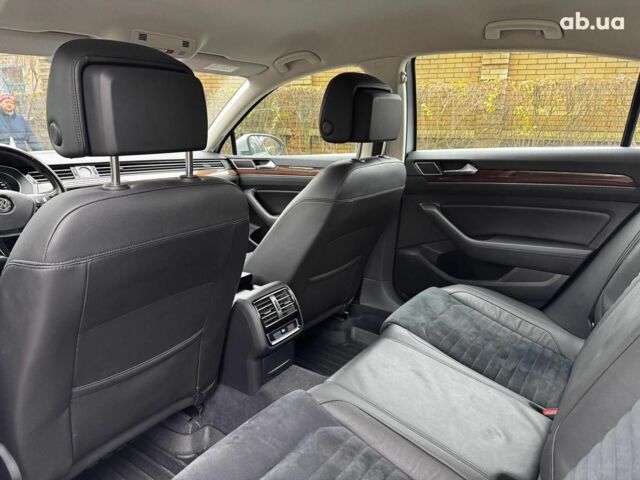 Серый Фольксваген Пассат, объемом двигателя 2 л и пробегом 184 тыс. км за 22490 $, фото 29 на Automoto.ua