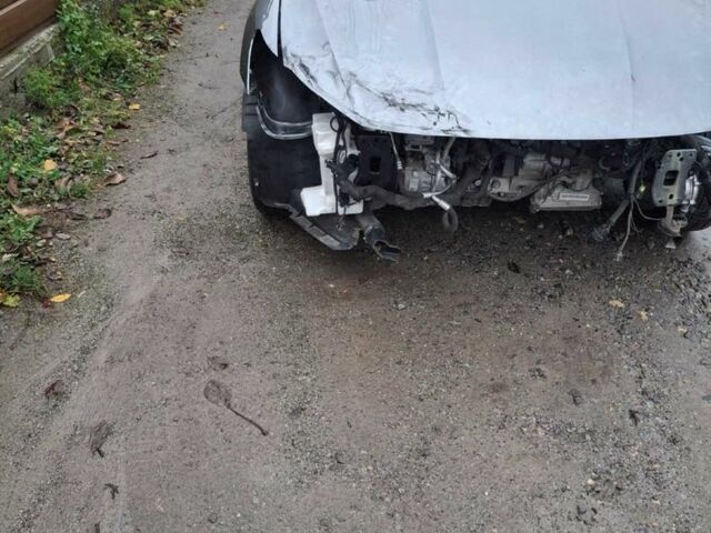 Сірий Фольксваген Пассат, об'ємом двигуна 2 л та пробігом 72 тис. км за 10700 $, фото 3 на Automoto.ua