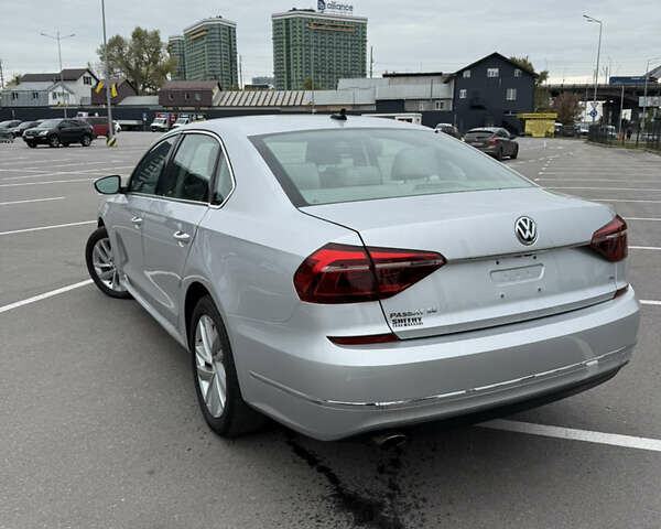 Серый Фольксваген Пассат, объемом двигателя 2 л и пробегом 160 тыс. км за 16200 $, фото 5 на Automoto.ua