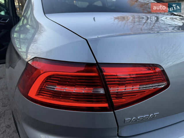 Серый Фольксваген Пассат, объемом двигателя 1.97 л и пробегом 123 тыс. км за 25500 $, фото 49 на Automoto.ua