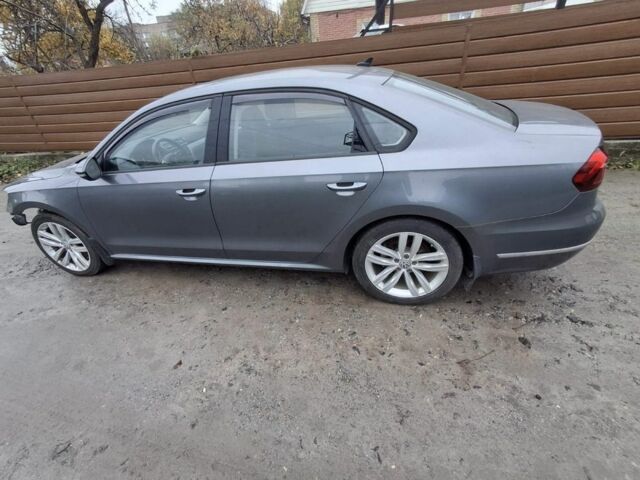 Сірий Фольксваген Пассат, об'ємом двигуна 2 л та пробігом 72 тис. км за 10700 $, фото 4 на Automoto.ua