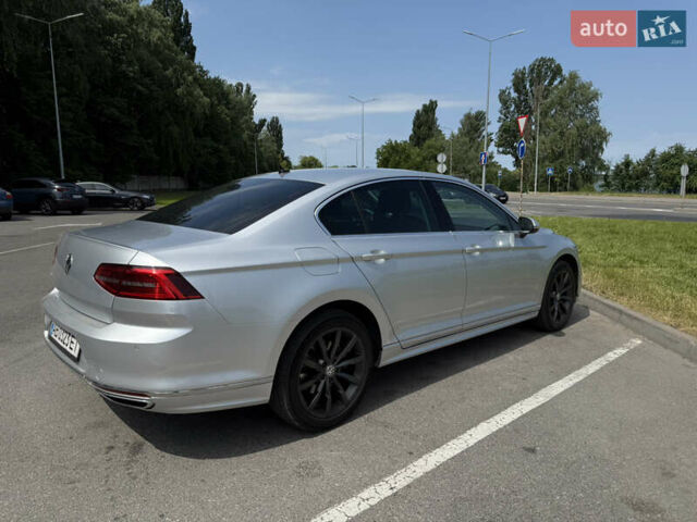 Серый Фольксваген Пассат, объемом двигателя 1.97 л и пробегом 150 тыс. км за 22800 $, фото 3 на Automoto.ua