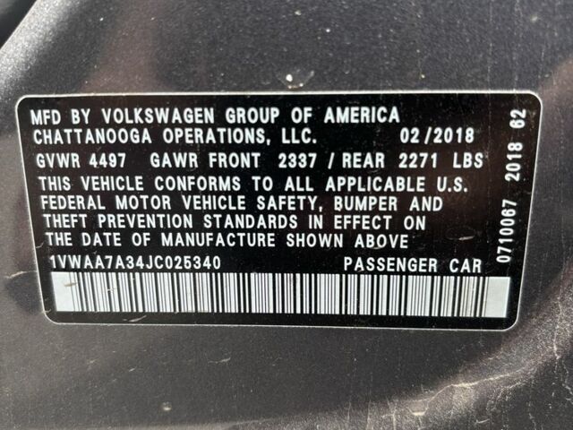 Сірий Фольксваген Пассат, об'ємом двигуна 0 л та пробігом 123 тис. км за 13700 $, фото 13 на Automoto.ua