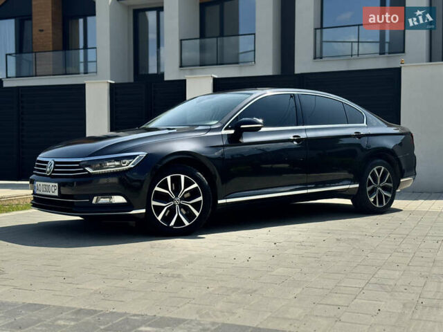 Серый Фольксваген Пассат, объемом двигателя 1.97 л и пробегом 211 тыс. км за 23000 $, фото 5 на Automoto.ua