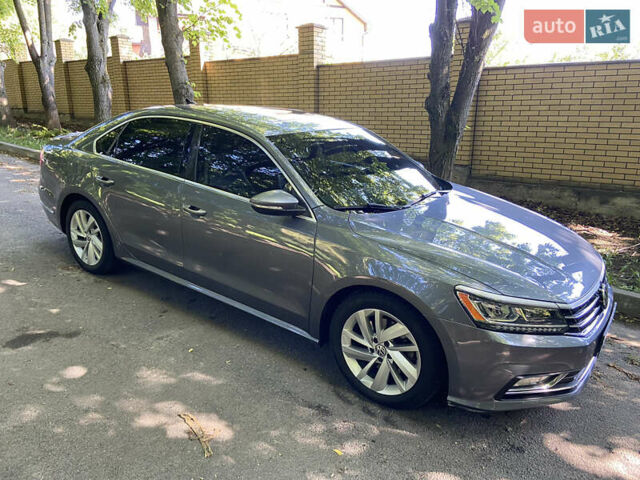 Серый Фольксваген Пассат, объемом двигателя 2 л и пробегом 106 тыс. км за 15400 $, фото 4 на Automoto.ua