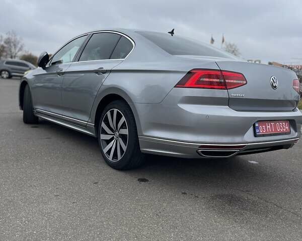 Серый Фольксваген Пассат, объемом двигателя 2 л и пробегом 237 тыс. км за 21000 $, фото 4 на Automoto.ua