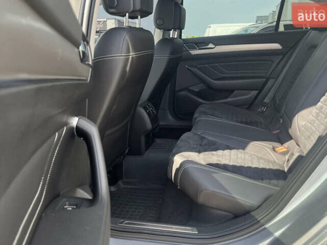 Серый Фольксваген Пассат, объемом двигателя 1.97 л и пробегом 168 тыс. км за 25500 $, фото 8 на Automoto.ua