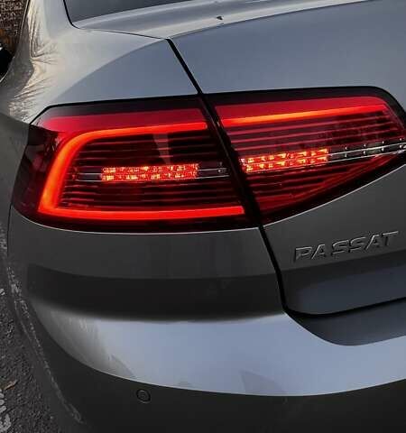 Фольксваген Пассат 2019 в Кривом Роге на Automoto.ua Серый Фольксваген Пассат, объемом двигателя 2 л и пробегом 237 тыс. км за 21000 $, фото 34 на Automoto.ua