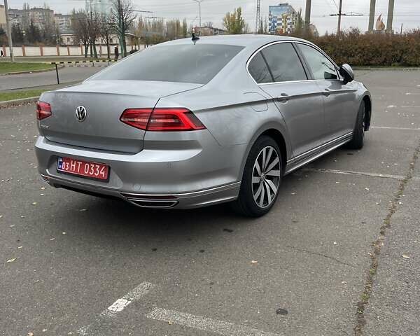 Серый Фольксваген Пассат, объемом двигателя 2 л и пробегом 237 тыс. км за 21000 $, фото 46 на Automoto.ua