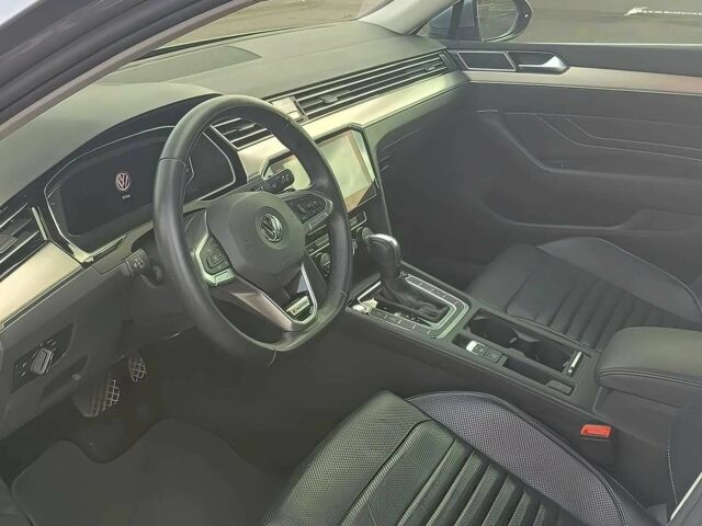 Серый Фольксваген Пассат, объемом двигателя 2 л и пробегом 46 тыс. км за 5500 $, фото 6 на Automoto.ua