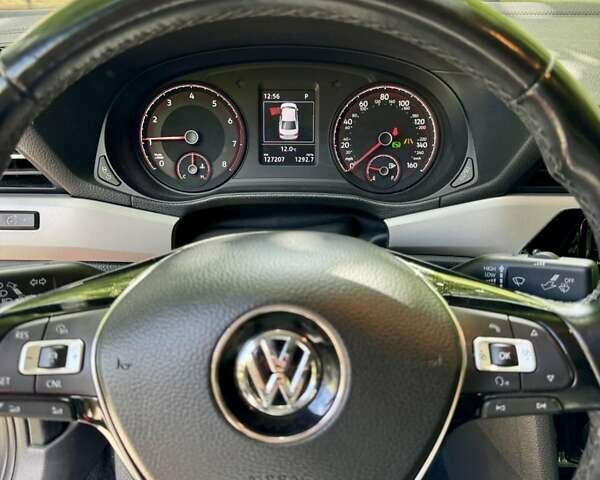 Сірий Фольксваген Пассат, об'ємом двигуна 2 л та пробігом 128 тис. км за 19000 $, фото 7 на Automoto.ua