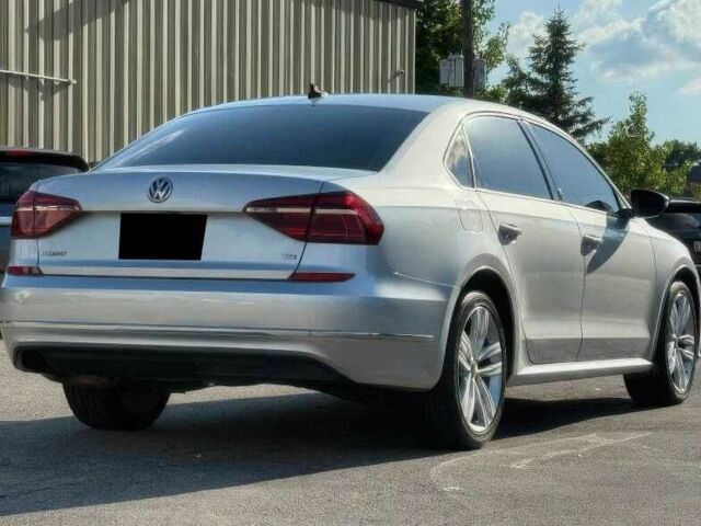 Серый Фольксваген Пассат, объемом двигателя 2 л и пробегом 88 тыс. км за 7900 $, фото 6 на Automoto.ua