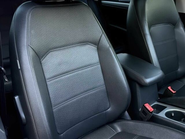 Серый Фольксваген Пассат, объемом двигателя 2 л и пробегом 46 тыс. км за 7800 $, фото 8 на Automoto.ua