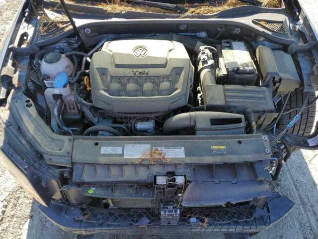 Серый Фольксваген Пассат, объемом двигателя 2 л и пробегом 31 тыс. км за 2500 $, фото 10 на Automoto.ua