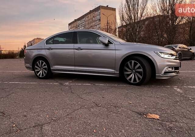 Фольксваген Пассат 2019 в Кривом Роге на Automoto.ua Серый Фольксваген Пассат, объемом двигателя 2 л и пробегом 237 тыс. км за 21000 $, фото 7 на Automoto.ua