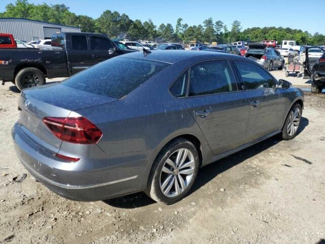 Серый Фольксваген Пассат, объемом двигателя 2 л и пробегом 31 тыс. км за 2500 $, фото 2 на Automoto.ua