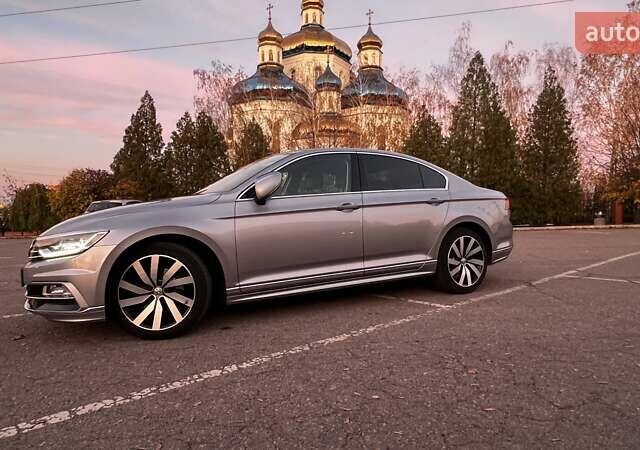 Фольксваген Пассат 2019 в Кривом Роге на Automoto.ua Серый Фольксваген Пассат, объемом двигателя 2 л и пробегом 237 тыс. км за 21000 $, фото 1 на Automoto.ua