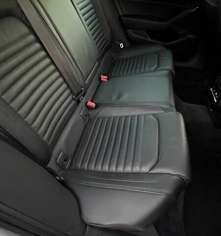 Фольксваген Пассат 2019 в Кривом Роге на Automoto.ua Серый Фольксваген Пассат, объемом двигателя 2 л и пробегом 237 тыс. км за 21000 $, фото 42 на Automoto.ua