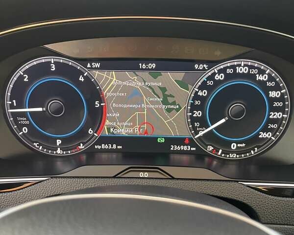 Серый Фольксваген Пассат, объемом двигателя 2 л и пробегом 237 тыс. км за 21000 $, фото 71 на Automoto.ua