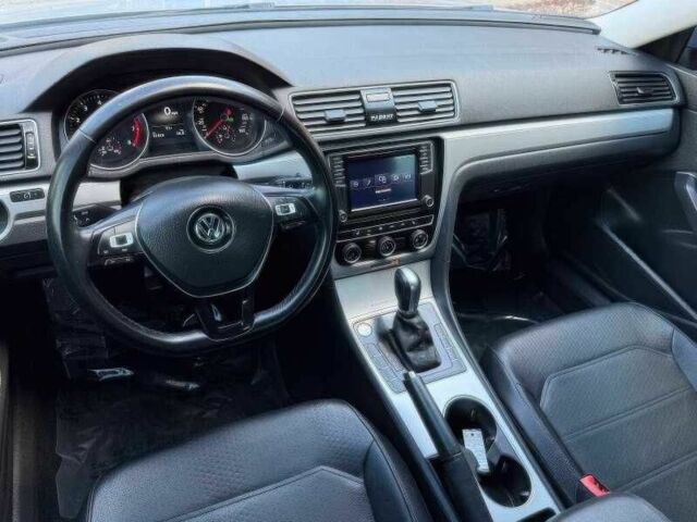 Серый Фольксваген Пассат, объемом двигателя 2 л и пробегом 88 тыс. км за 7900 $, фото 13 на Automoto.ua