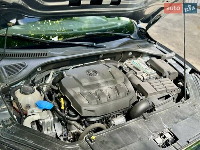 Сірий Фольксваген Пассат, об'ємом двигуна 2 л та пробігом 128 тис. км за 19000 $, фото 8 на Automoto.ua