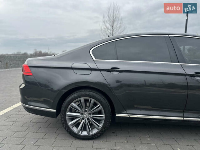 Серый Фольксваген Пассат, объемом двигателя 1.97 л и пробегом 245 тыс. км за 20500 $, фото 13 на Automoto.ua