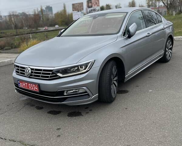 Серый Фольксваген Пассат, объемом двигателя 2 л и пробегом 237 тыс. км за 21000 $, фото 24 на Automoto.ua