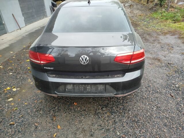 Сірий Фольксваген Пассат, об'ємом двигуна 0 л та пробігом 190 тис. км за 9800 $, фото 5 на Automoto.ua