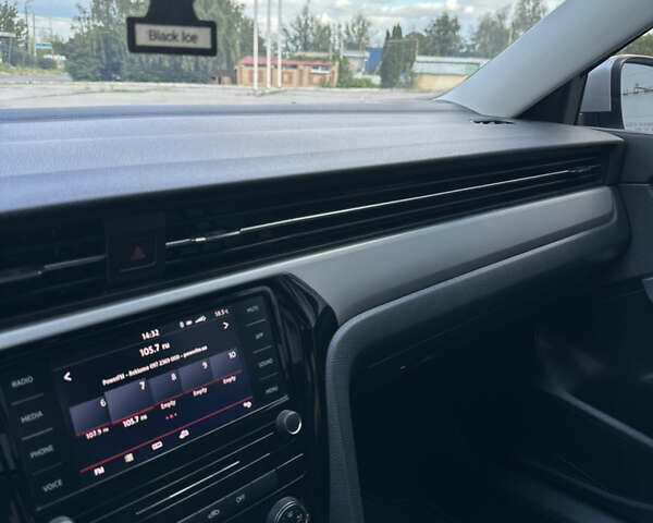 Сірий Фольксваген Пассат, об'ємом двигуна 1.98 л та пробігом 126 тис. км за 16000 $, фото 15 на Automoto.ua