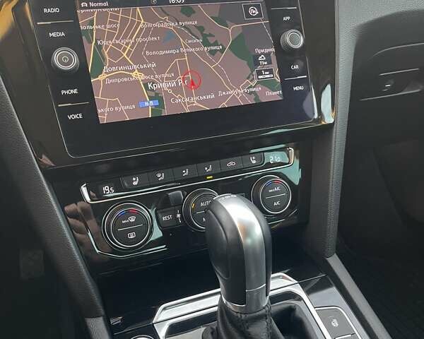 Серый Фольксваген Пассат, объемом двигателя 2 л и пробегом 237 тыс. км за 21000 $, фото 70 на Automoto.ua