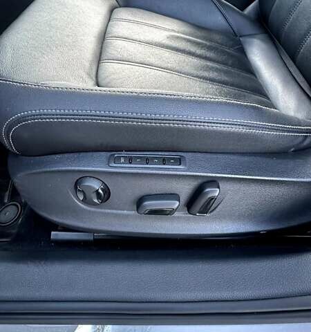 Серый Фольксваген Пассат, объемом двигателя 2 л и пробегом 145 тыс. км за 17900 $, фото 18 на Automoto.ua