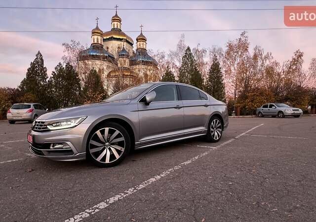 Фольксваген Пассат 2019 в Кривом Роге на Automoto.ua Серый Фольксваген Пассат, объемом двигателя 2 л и пробегом 237 тыс. км за 21000 $, фото 15 на Automoto.ua