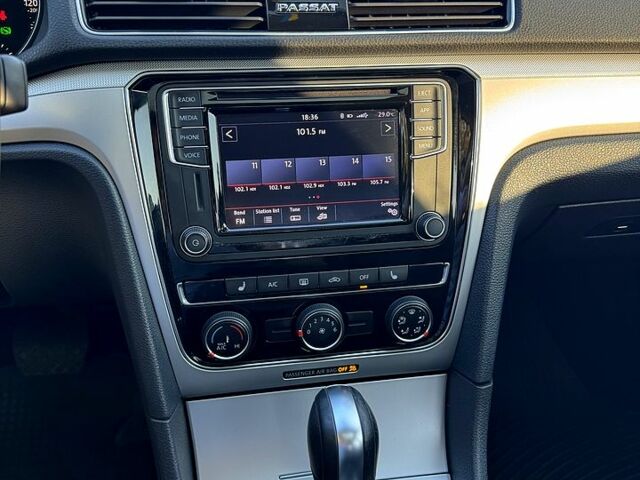 Серый Фольксваген Пассат, объемом двигателя 2 л и пробегом 67 тыс. км за 15500 $, фото 7 на Automoto.ua