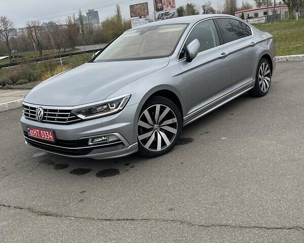 Серый Фольксваген Пассат, объемом двигателя 2 л и пробегом 237 тыс. км за 21000 $, фото 31 на Automoto.ua