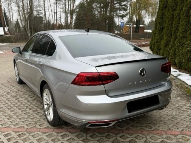 Сірий Фольксваген Пассат, об'ємом двигуна 2 л та пробігом 69 тис. км за 10800 $, фото 2 на Automoto.ua