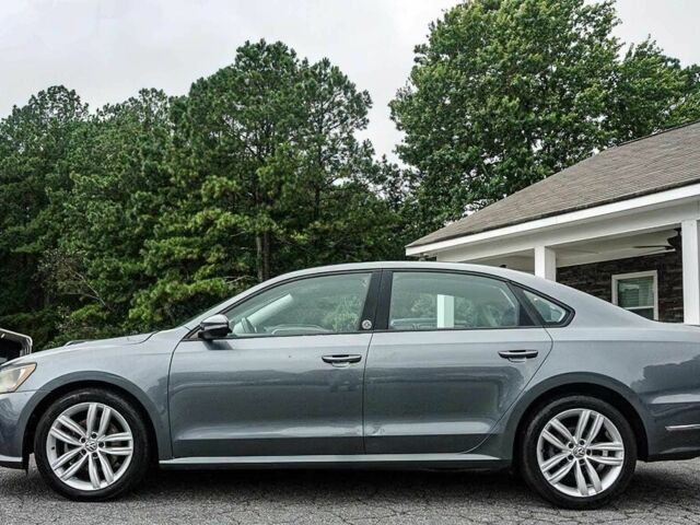 Фольксваген Пассат 2019 в Львове на Automoto.ua Серый Фольксваген Пассат, объемом двигателя 2 л и пробегом 40 тыс. км за 7500 $, фото 3 на Automoto.ua