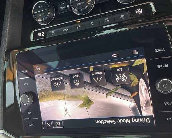 Серый Фольксваген Пассат, объемом двигателя 2 л и пробегом 237 тыс. км за 21000 $, фото 66 на Automoto.ua