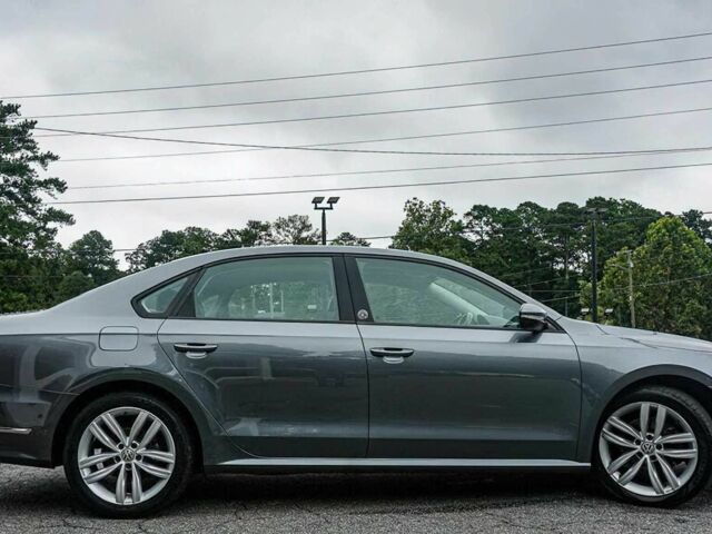 Фольксваген Пассат 2019 в Львове на Automoto.ua Серый Фольксваген Пассат, объемом двигателя 2 л и пробегом 40 тыс. км за 7500 $, фото 5 на Automoto.ua