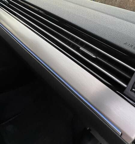 Фольксваген Пассат 2019 в Кривом Роге на Automoto.ua Серый Фольксваген Пассат, объемом двигателя 2 л и пробегом 237 тыс. км за 21000 $, фото 44 на Automoto.ua