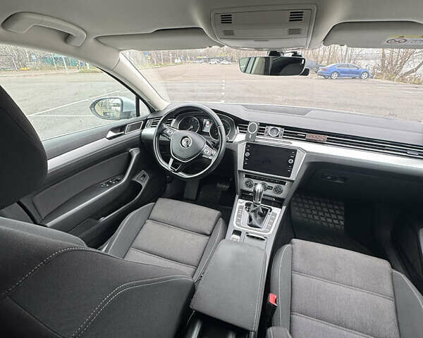 Сірий Фольксваген Пассат, об'ємом двигуна 1.8 л та пробігом 69 тис. км за 21500 $, фото 3 на Automoto.ua