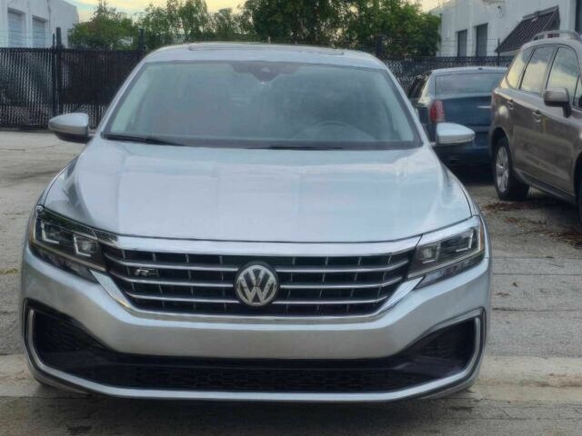 Серый Фольксваген Пассат, объемом двигателя 2 л и пробегом 45 тыс. км за 7800 $, фото 1 на Automoto.ua