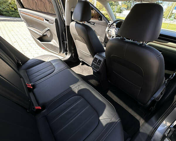 Серый Фольксваген Пассат, объемом двигателя 2 л и пробегом 74 тыс. км за 19800 $, фото 8 на Automoto.ua