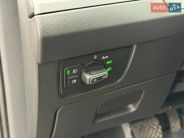 Серый Фольксваген Пассат, объемом двигателя 1.97 л и пробегом 207 тыс. км за 24000 $, фото 80 на Automoto.ua