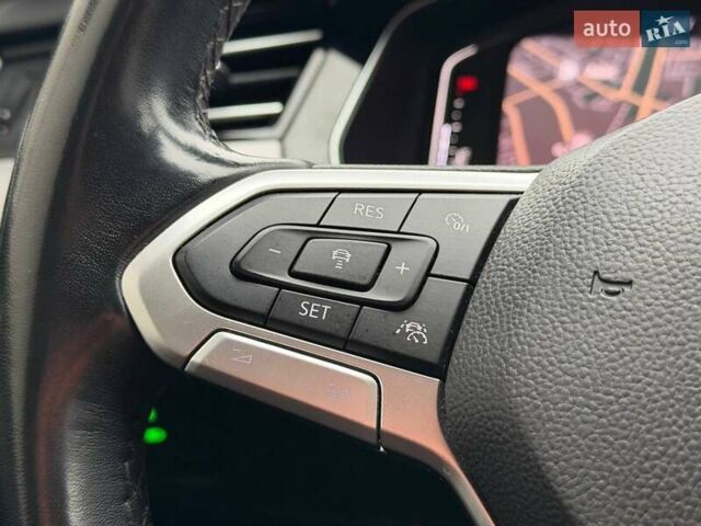 Серый Фольксваген Пассат, объемом двигателя 1.97 л и пробегом 207 тыс. км за 24000 $, фото 103 на Automoto.ua